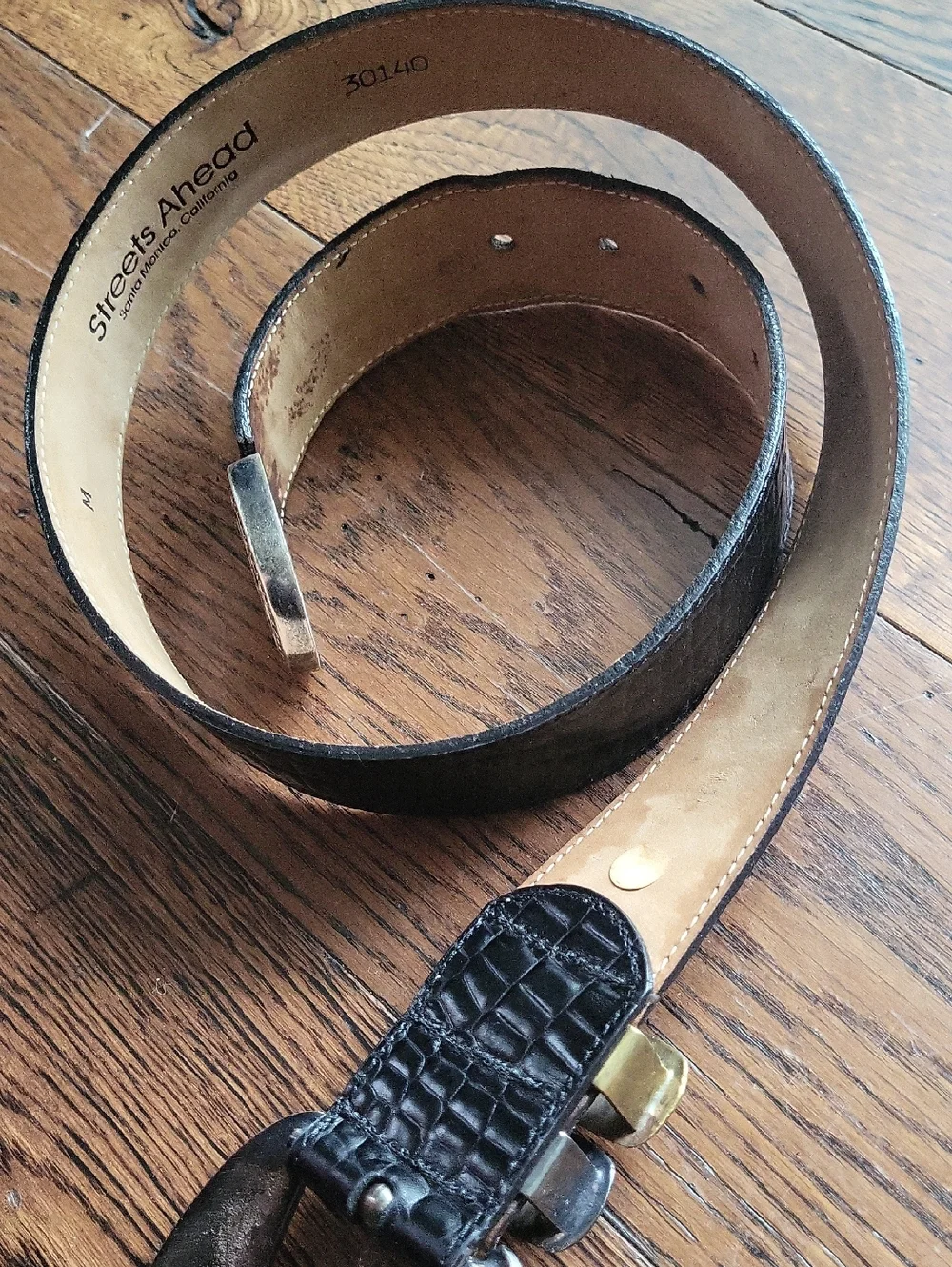 Street Ahead Black Croc-Embossed Leather Belt with Ornate Metal Buckle. Size M